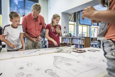 45 meter lang oorlogsstripverhaal uit Maashees met een boodschap