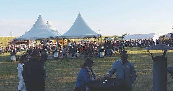 Hansweert sluit festiviteiten rond 150-jarig bestaan van kanaal af met feestweekeinde - PZC