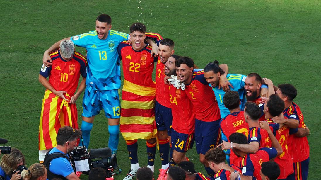Dankzij een goal van Ferran Torres in de verlengingen: zo kroonde Spanje zich voor de tweede keer tot wereldkampioen