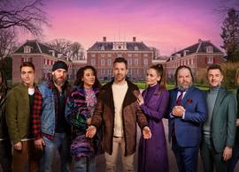 Déze bekende schrijver is dit jaar de verteller