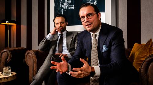 INTERVIEW. Advocatenbroers Souidi over Operatie Sky: “Paniek in het milieu? Nee hoor. De top van de criminele piramide wist al een tijd dat dit er zat aan te komen”