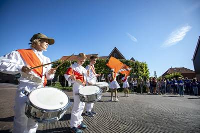 Vaandelzwaaien in Geesteren: een traditie