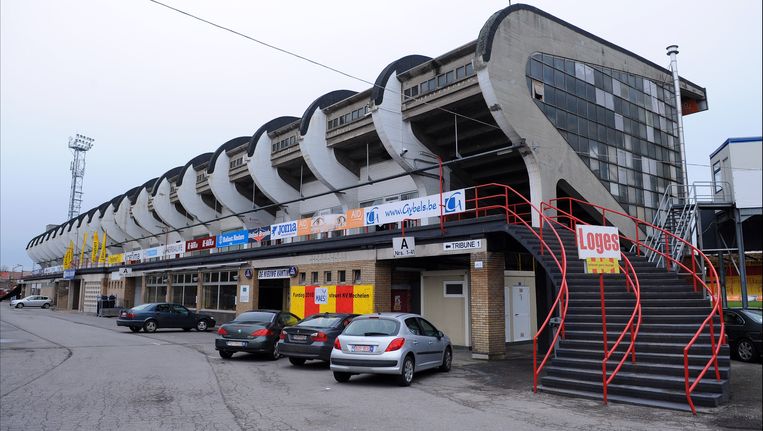 KV Mechelen stelt eerste ontwerpen nieuw stadion voor | KV Mechelen | Sport | HLN