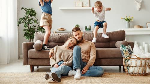 Waarom me-time voor ouders heilig moet zijn, zeker nu