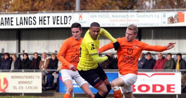 Moerse Boys ten onder bij Unitas, dubbelslag Idabdelhay voor Halsteren tegen Juliana'31 - BN DeStem