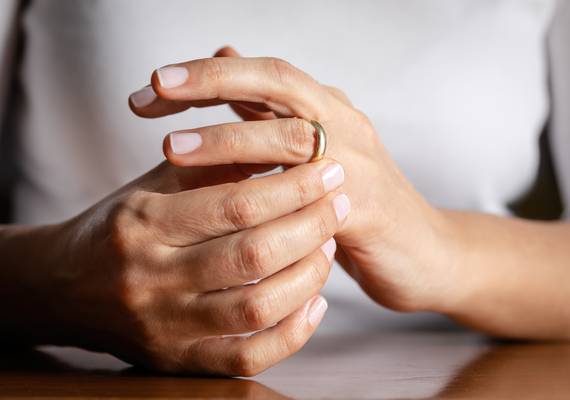 De man van Denise (37) heeft een depressie: “Ik denk steeds vaker aan bij hem weggaan”