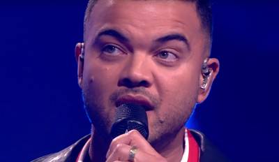 Australische Songfestival-hunk op één in iTunes na Voice-optreden: ‘Onwerkelijk’