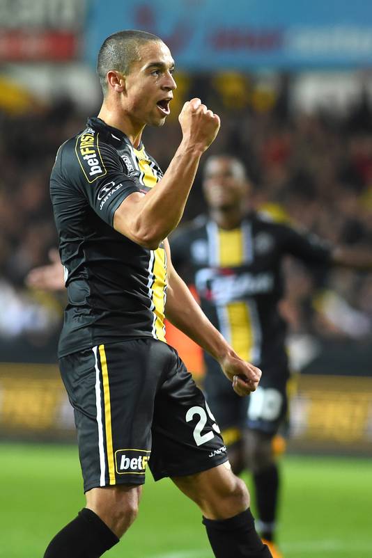 VIDEO: Fris Lokeren zet Waasland-Beveren eenvoudig opzij ...
