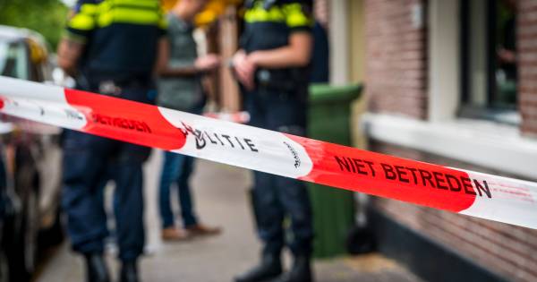 Turkse bruiloft in Winterswijk eindigt in vechtpartij op straat .