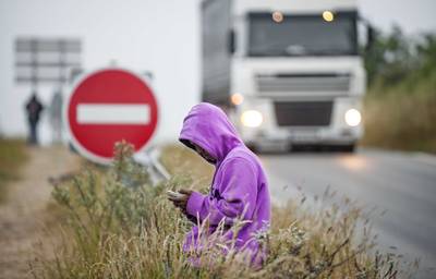 Dode door wegblokkade vluchtelingen in Calais