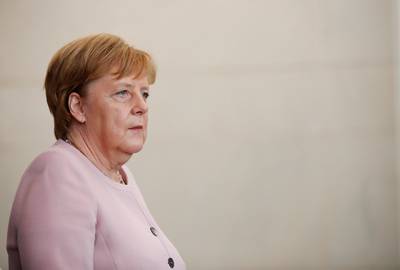 Angela Merkel donne des détails sur sa crise de tremblements