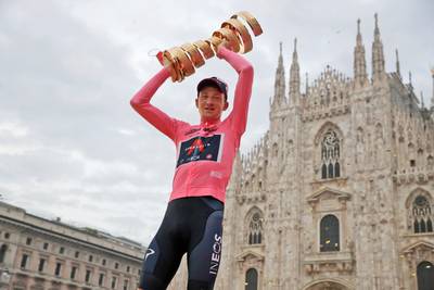 Ineos Grenadiers boven in Milaan: Geoghegan Hart pakt eindwinst in de Giro, Ganna zorgt voor zevende ritzege