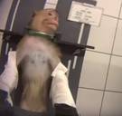Schokkende beelden opgedoken uit Duits labo: honden aan vleeshaak, aapjes samengebonden