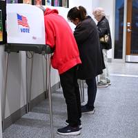 Democratische kiezers trekken al massaal naar de stembus voor de midterm-verkiezingen, maar zegt dat ook iets over uiteindelijke uitslag?