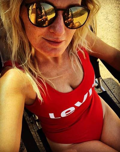 Miss Montreal is baywatchbabe en Heleen verklapt zomergeheim