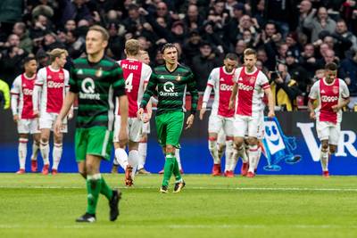 Alleen beker kan seizoen Feyenoord nog redden na gebruikelijke nederlaag in Arena