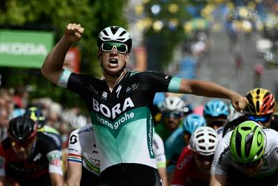 Pascal Ackermann sprint naar zege in Polen