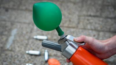 ChristenUnie Utrechtse Heuvelrug: ‘Leg verkoop lachgaspatronen aan banden’