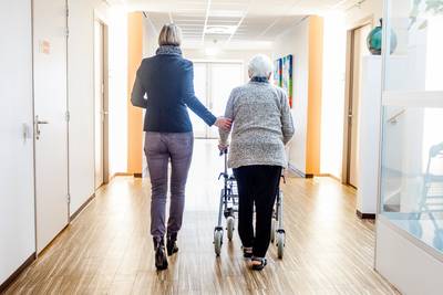 322.000 ouderen jaarlijks onnodig in ziekenhuisbed